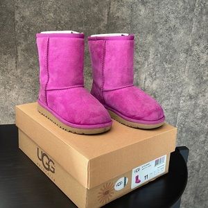 Kids/ toddler Ugg size 11